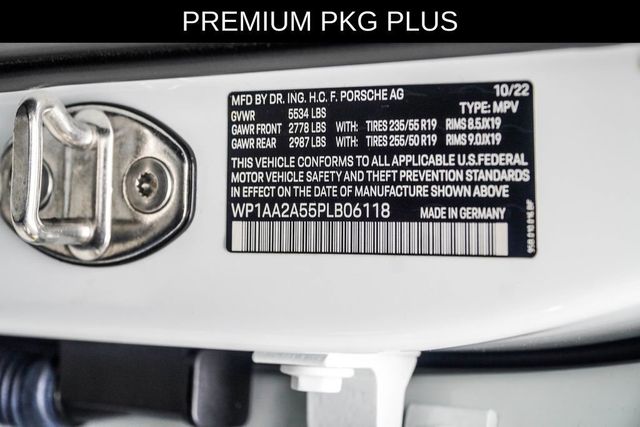2023 Porsche Macan Base - 23049168 - 52
