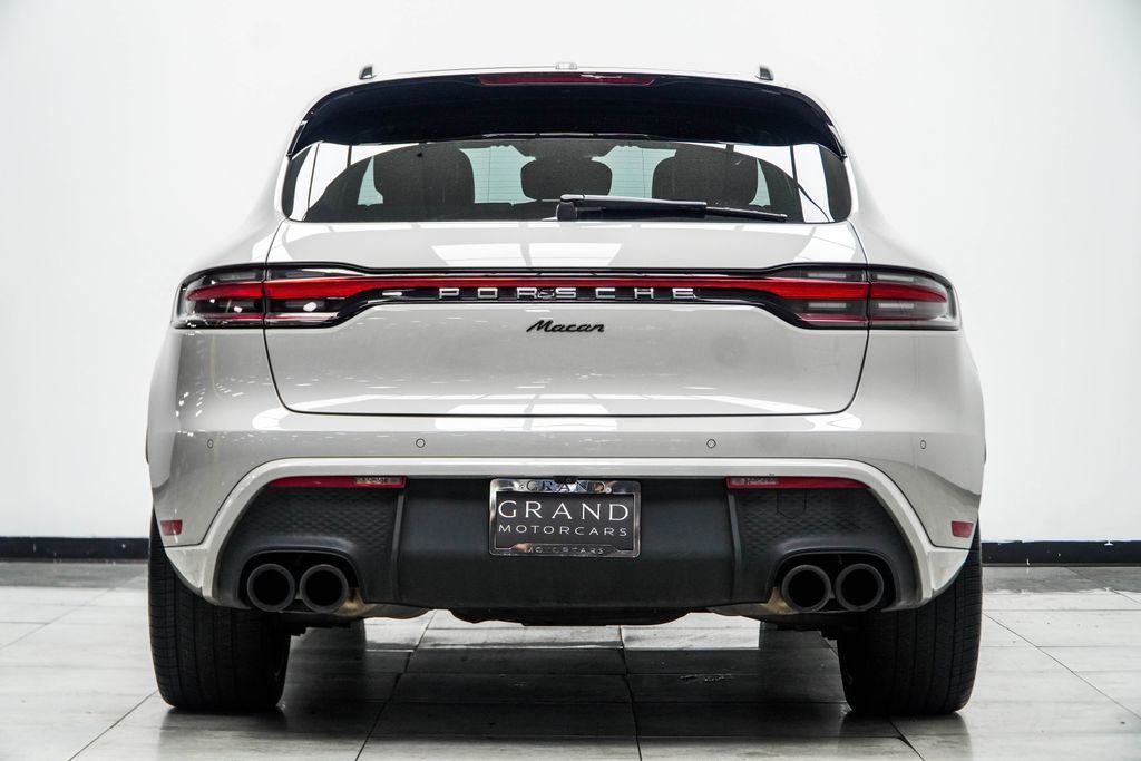 Porsche Macan photo 14