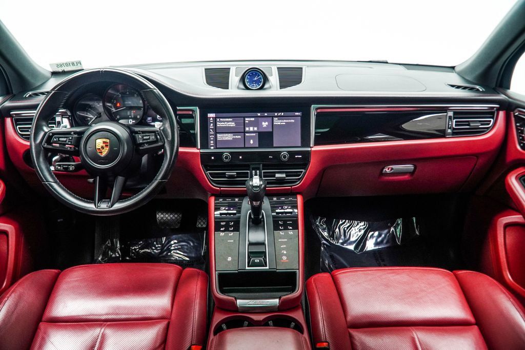 Porsche Macan photo 5