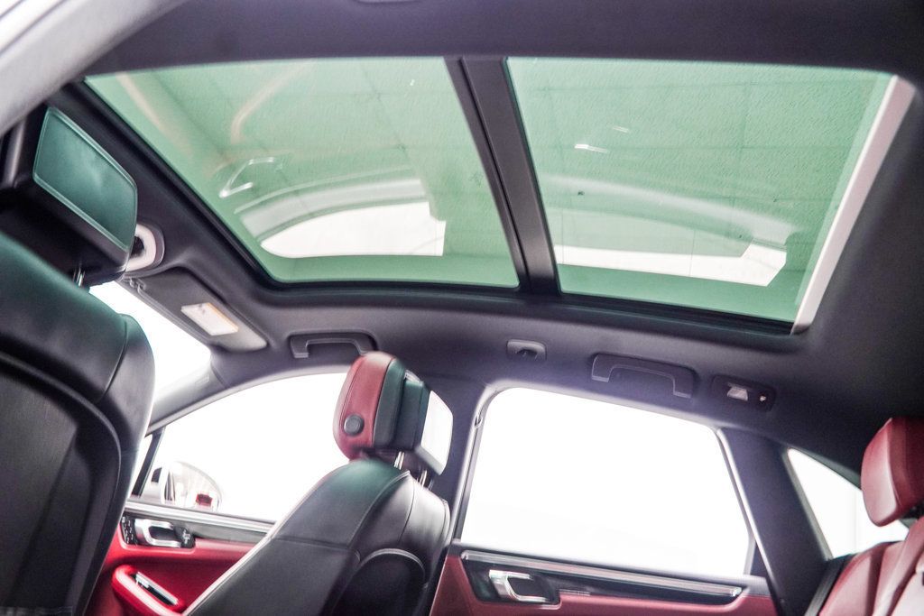Porsche Macan photo 50