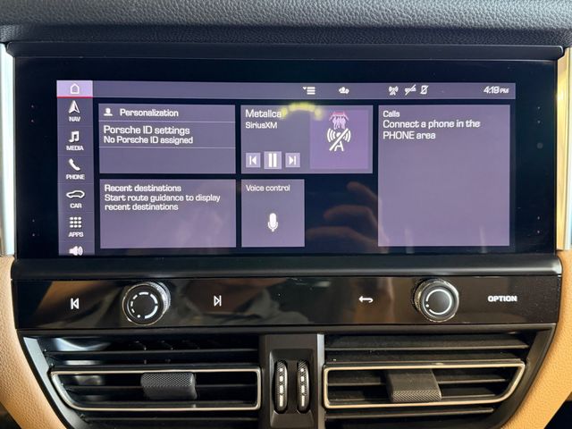 2023 Porsche Macan Base - 23072675 - 22