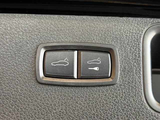 2023 Porsche Macan Base - 23072675 - 32