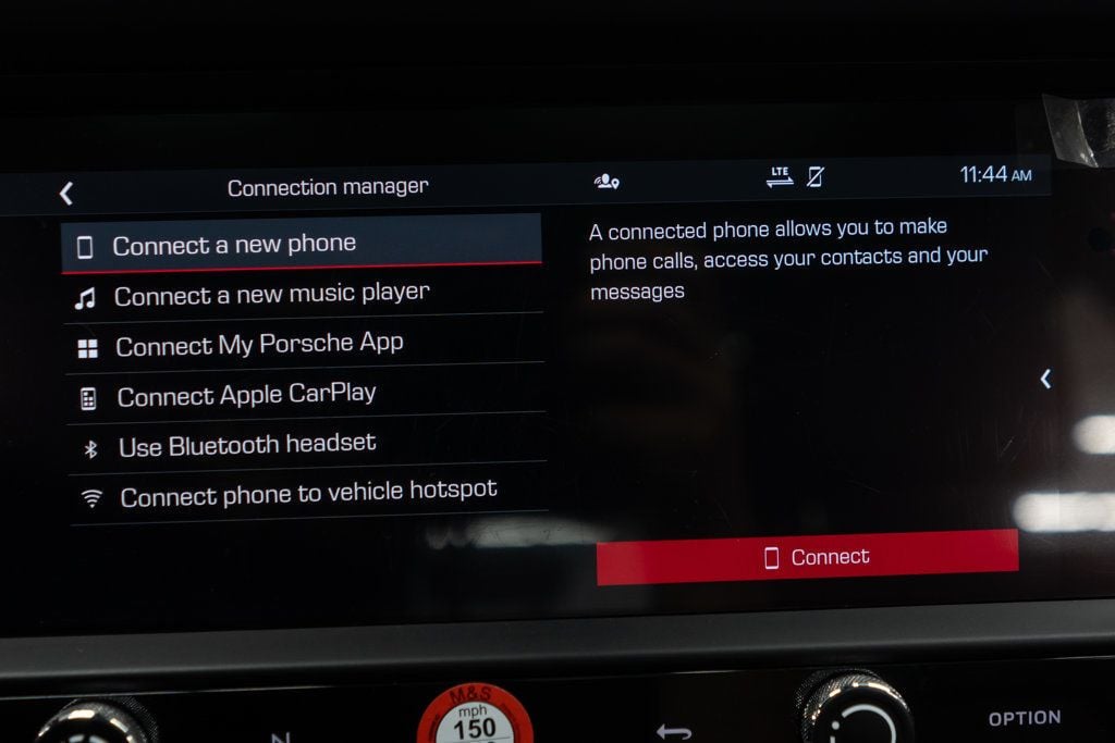 2023 Porsche Macan Base photo 20