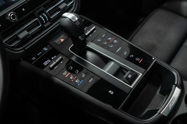2023 Porsche Macan Base - 22970766 - 19