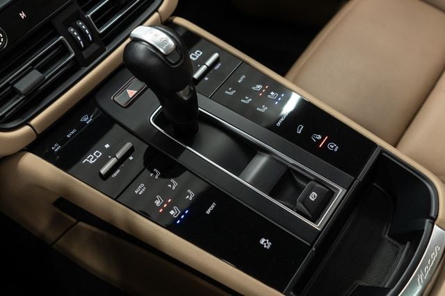 2023 Porsche Macan Base - 22986828 - 18