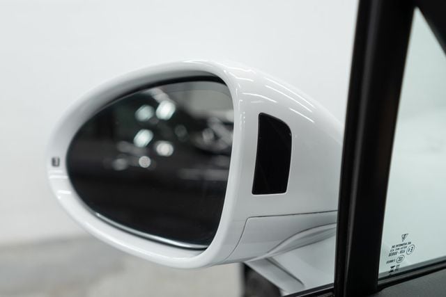 2023 Porsche Macan Base - 22986828 - 36