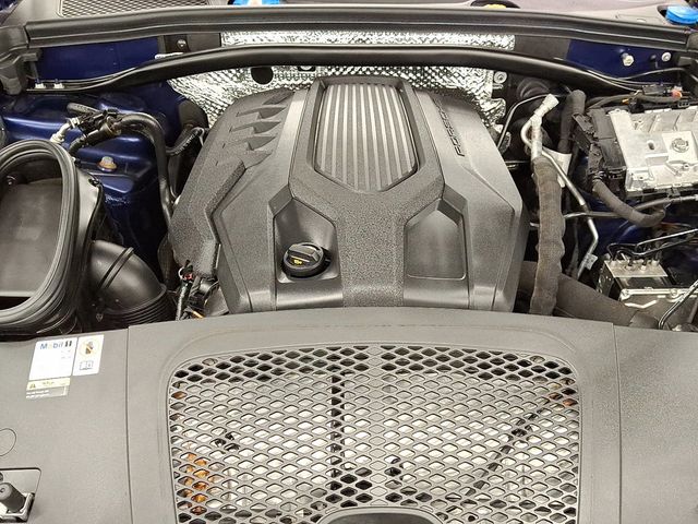 2023 Porsche Macan Base - 22991217 - 27