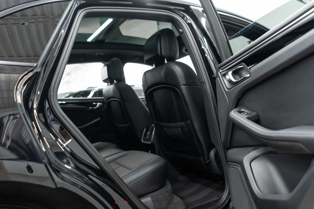 Porsche Macan photo 13