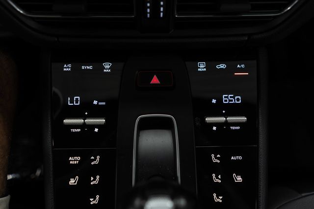 2023 Porsche Macan Base - 23089147 - 22