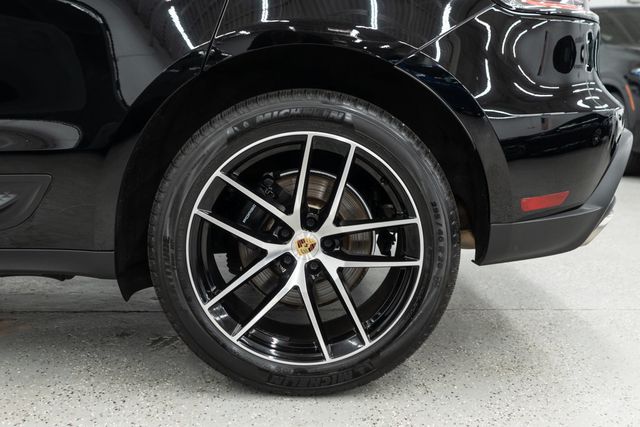 2023 Porsche Macan Base - 23089147 - 30