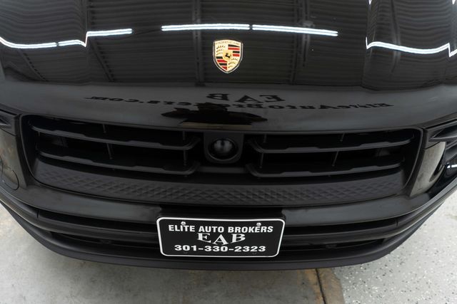 2023 Porsche Macan Base - 23089147 - 38