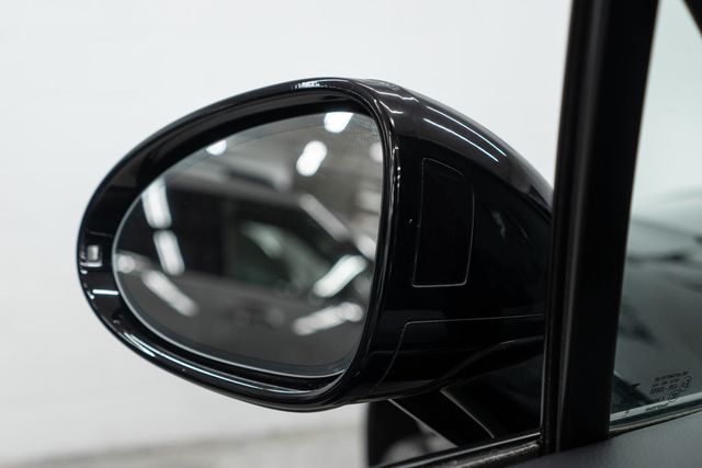 2023 Porsche Macan Base - 23089147 - 43