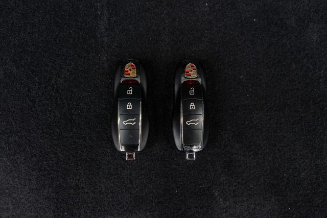 2023 Porsche Macan Base - 23089147 - 46