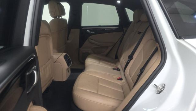 2023 Porsche Macan Base - 23022484 - 10