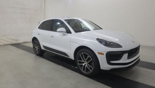 2023 Porsche Macan Base - 23022484 - 2