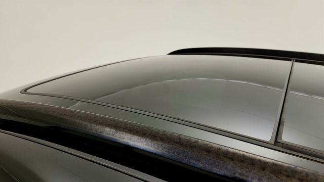 2023 Porsche Macan Base w/ Black / Bordeaux Red Leather Package & Surround View - 23079166 - 9