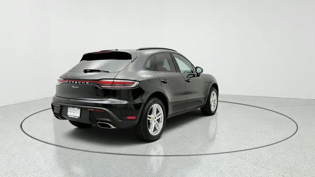 2023 Porsche Macan Base w/ Black / Bordeaux Red Leather Package & Surround View - 23079166 - 4