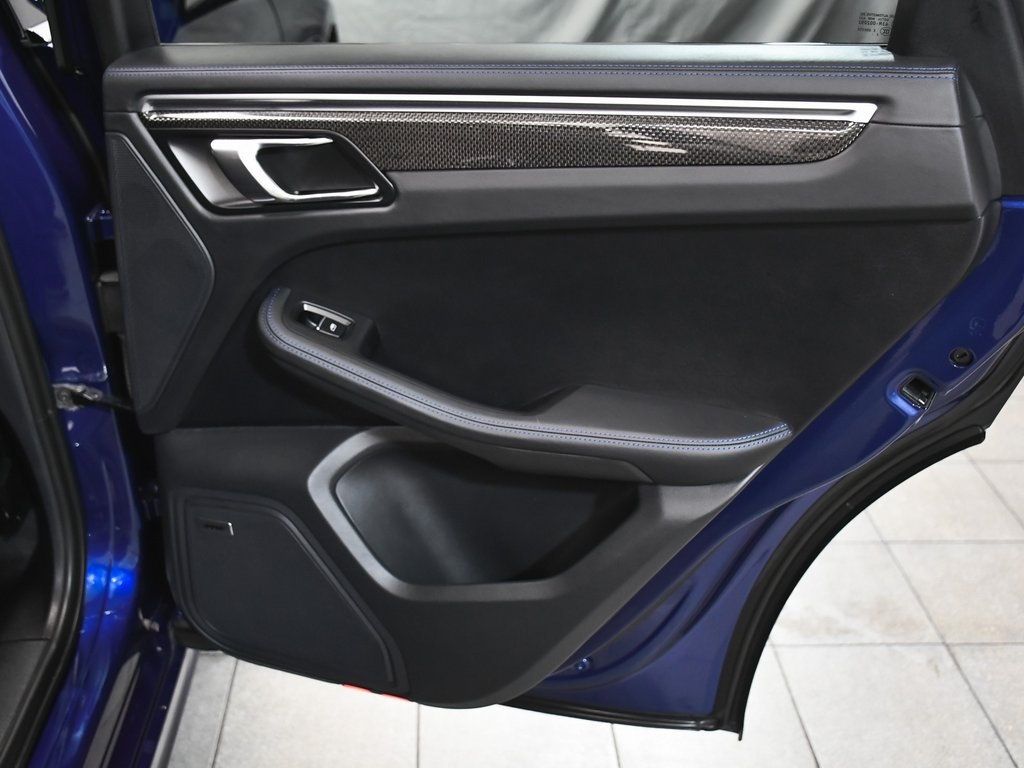 2023 Porsche Macan GTS photo 14