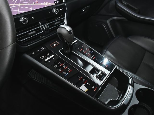 2023 Porsche Macan GTS - 22889428 - 49