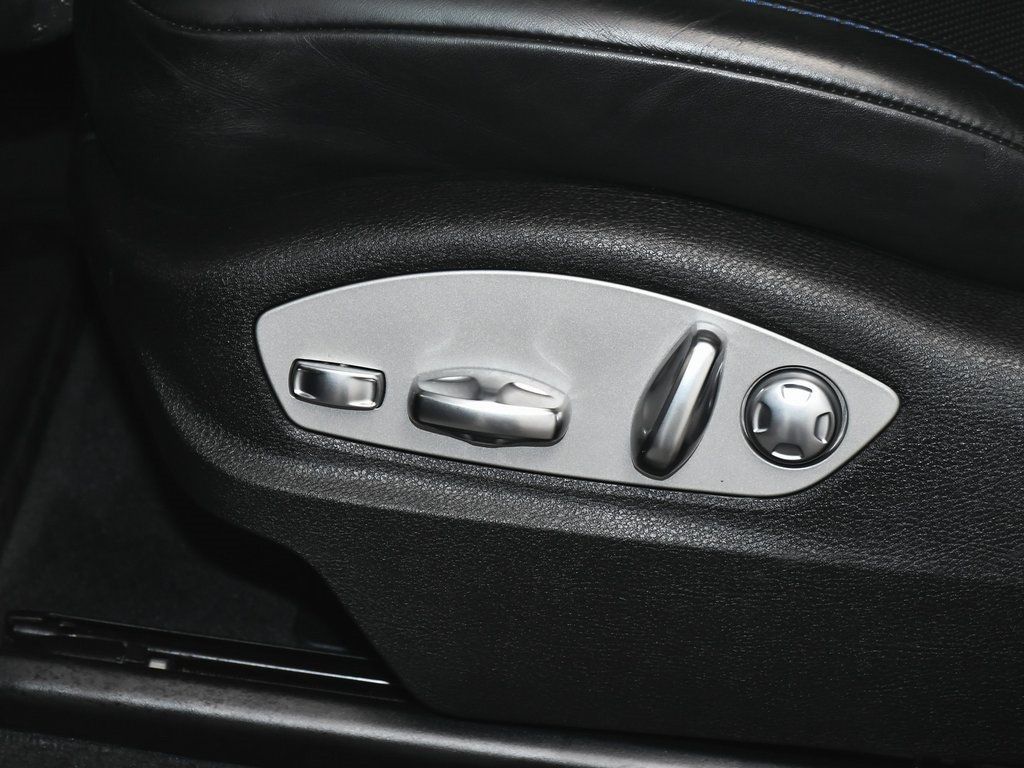2023 Porsche Macan GTS photo 49