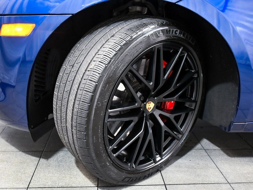 2023 Porsche Macan GTS photo 7