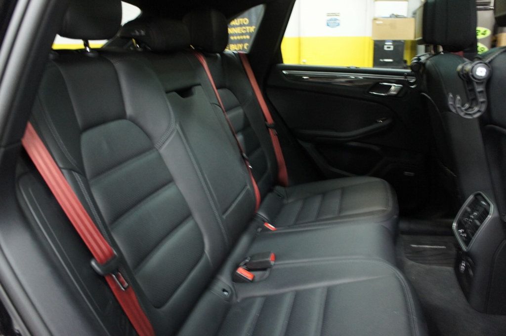 2023 Porsche Macan GTS AWD BLK/BLK - 22880362 - 54