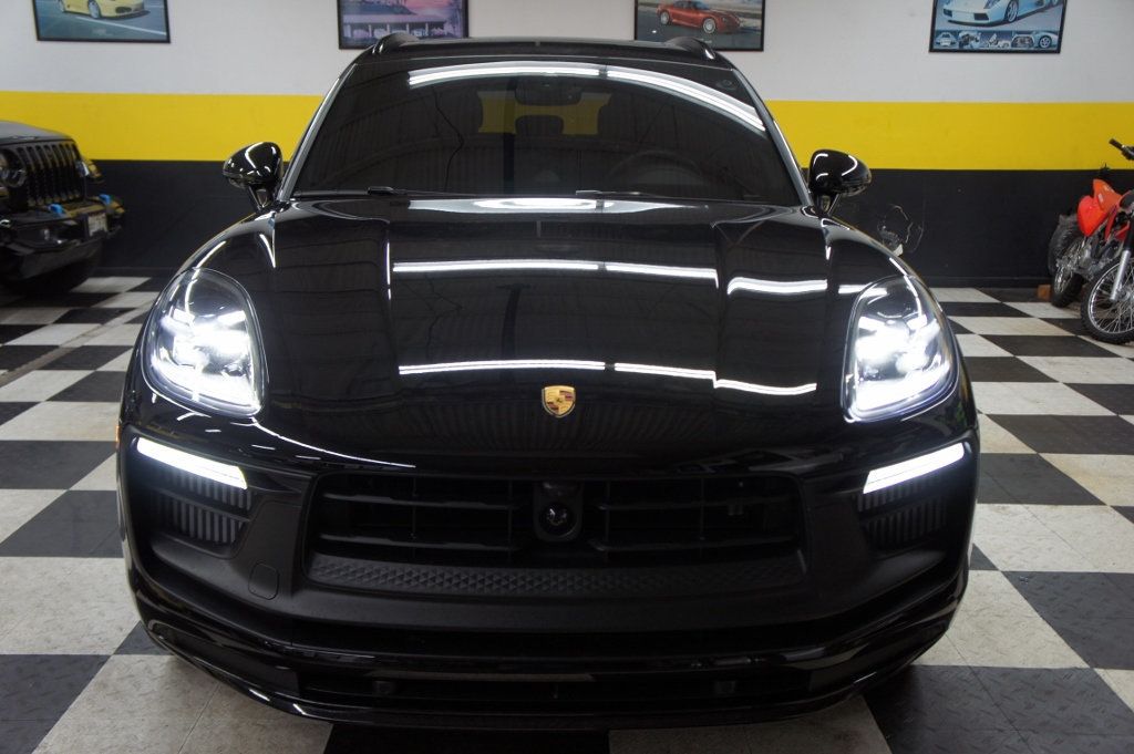 2023 Porsche Macan GTS AWD BLK/BLK - 22880362 - 64