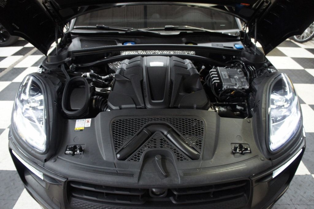 2023 Porsche Macan GTS AWD BLK/BLK - 22880362 - 69