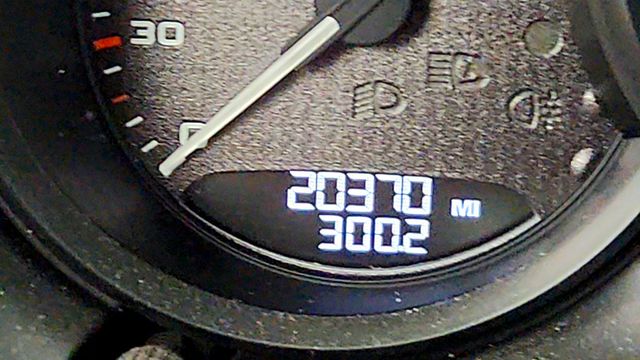 2023 Porsche Macan GTS AWD w/ Premium Pkg Plus & Sport Chrono - 23069435 - 15