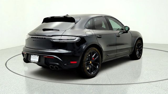 2023 Porsche Macan GTS AWD w/ Premium Pkg Plus & Sport Chrono - 23069435 - 4