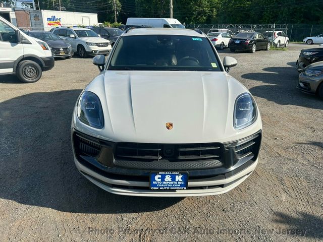 2023 Porsche Macan GTS,DEVIATED STITCHING PKG,21" GT DESIGN  WHEELS,SPORT CHRONO PK - 23035708 - 3