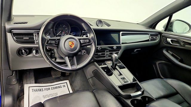 2023 Porsche Macan Macan T AWD w/ PDK Transmission & Sport-Tuned Chassis - 23040028 - 12
