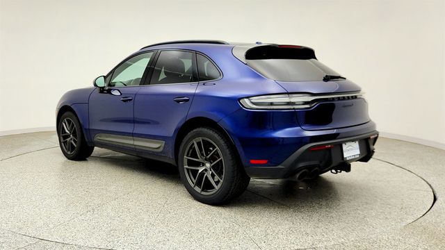 2023 Porsche Macan Macan T AWD w/ PDK Transmission & Sport-Tuned Chassis - 23040028 - 6