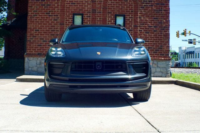 2023 Porsche Macan MSRP$72280/PremiumPkgPlus/Heated&CooledSeats/PanoramicRoof/NAV - 23022634 - 1
