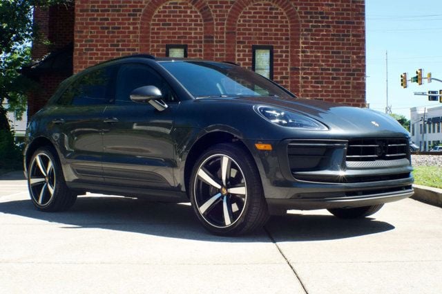 2023 Porsche Macan MSRP$72280/PremiumPkgPlus/Heated&CooledSeats/PanoramicRoof/NAV - 23022634 - 2