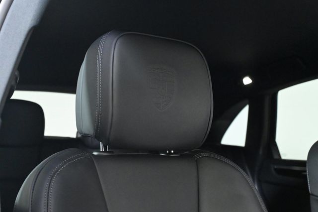 2023 Porsche Macan S - 22974224 - 25