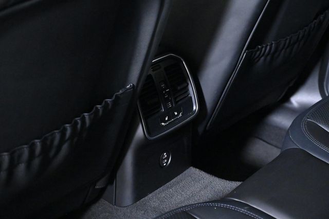 2023 Porsche Macan S - 22985145 - 19