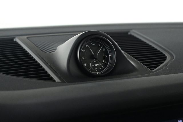 2023 Porsche Macan S - 22985145 - 20