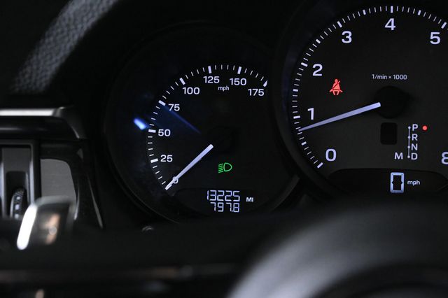 2023 Porsche Macan S - 22994477 - 12
