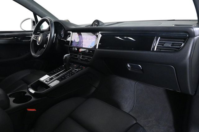 2023 Porsche Macan S - 22996372 - 17