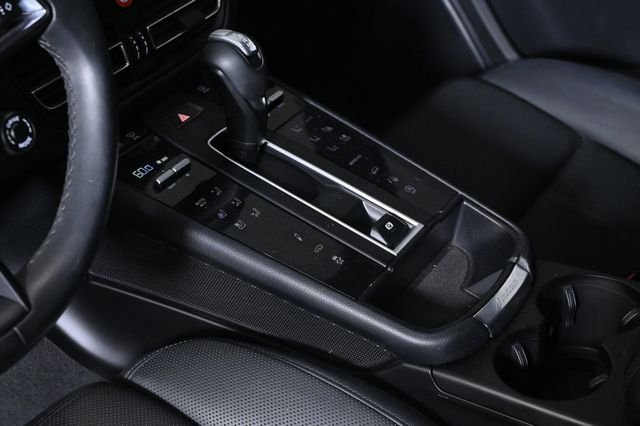2023 Porsche Macan S - 22996372 - 26