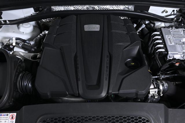 2023 Porsche Macan S - 22996372 - 28