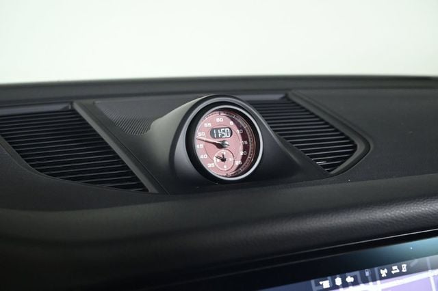 2023 Porsche Macan S - 23033806 - 20