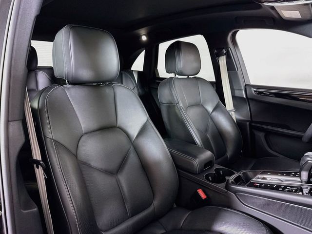 2023 Porsche Macan S - 23059732 - 17