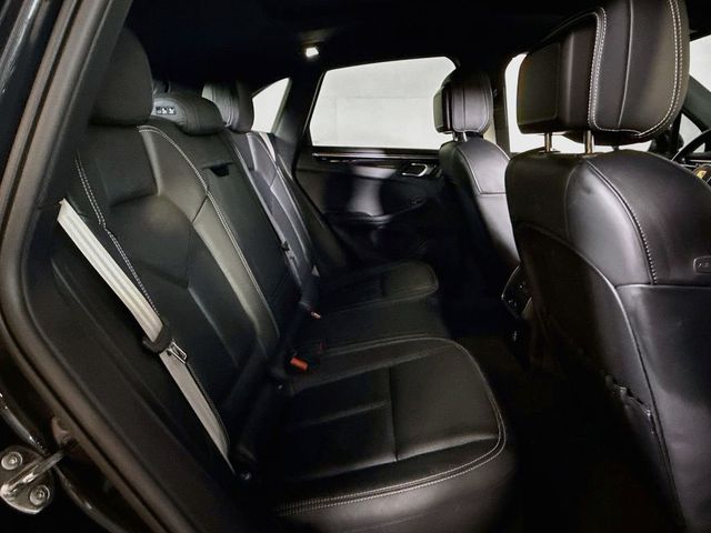 2023 Porsche Macan S - 23059732 - 18