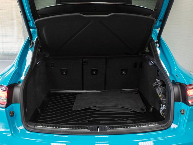 2023 Porsche Macan S AWD - 22982266 - 39