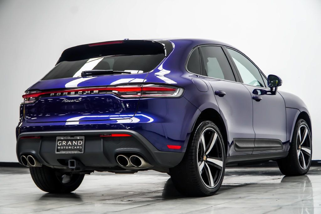 Porsche Macan photo 16