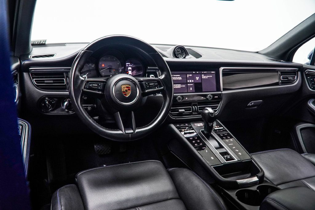 Porsche Macan photo 19