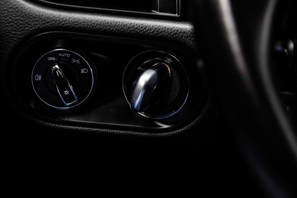 Porsche Macan photo 37