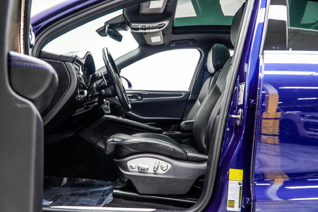 Porsche Macan photo 44